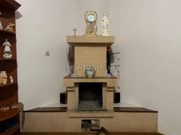 Prodazh_kvartyry_v_chasnomu_sektori_iz_spilnoyu_prybudynkovoyu_zemelnoyu_dilyankoyu_22563_4_1692260293.jpeg