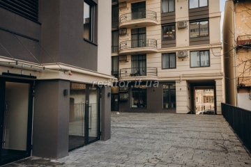 Prodazh_kvartyry_v_elitnomu_budynku_biznes_klasu_Royal_Hall_-_vulytsya_Shevchena_23598_2_1740584027.jpeg