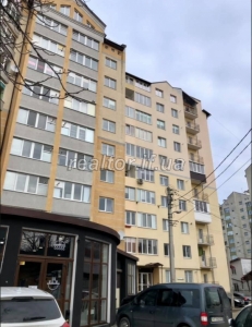 Продаж квартири в кроковій доступності до центральної частини