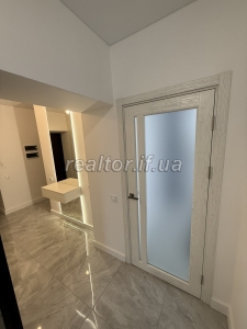 Prodazh_kvartyry_v_novobudovi_v_harnomu_raioni_mista_poblyzu_parku_Shevchenka__23784_1_1747048011.jpeg