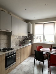 Apartment for sale in a new building with renovation in the city center on Konovaltsa Street