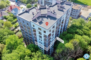 Продаж квартири в новому обжитому будинку в парку Шевченка