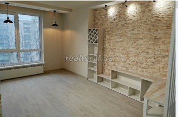 Wohnung zum Verkauf in einem neuen, modernen Haus in der Khimikiv-Straße