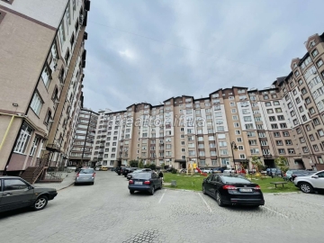 Продаж квартири в обжитій новобудові за доступною ціною в розвинутому мікрорайоні