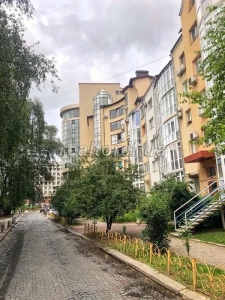 Продаж квартири в самому центрі Івано-Франківська