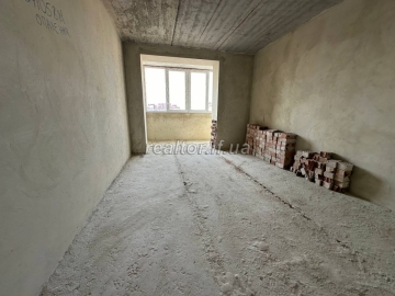 Prodazh_kvartyry_v_spalnomu_raioni_mista_iz_harazhem_ta_komoroyu_23291_8_1726236977.jpeg