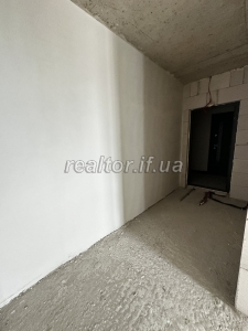 Prodazh_kvartyry_v_tsentralnii_chastyni_mista_poruch_z_miskym_ozerom_23726_10_1747916727.jpeg