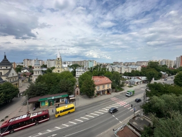 Prodazh_kvartyry_v_zdanomu_obzhytomu_budynku_po_vulytsi_Nezalezhnosti_23857_14_1748955675.jpeg
