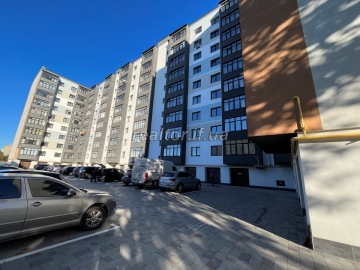 Verkauf einer Wohnung in einem fertiggestellten, bewohnten Neubau im Zentrum von Iwano-Frankiwsk