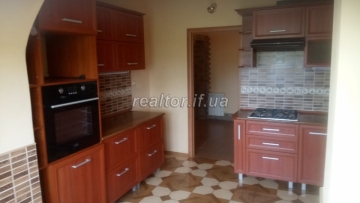 Apartment for sale with individual heating in Tysmenytsia