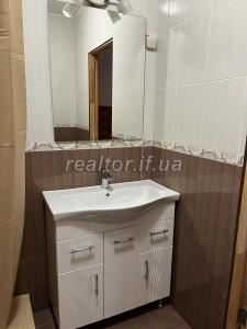Prodazh_kvartyry_z_remontom_meblyamy_ta_tekhnikoyu_v_novobudovi_po_vulytsi_Stusa_23723_12_1745403546.jpeg