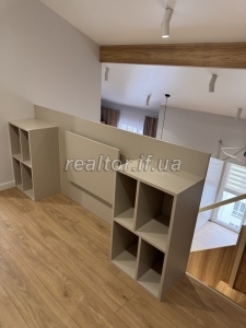 Prodazh_kvartyry_z_remontom_ta_meblyamy_po_vulytsi_Chornovola_23739_25_1745836891.jpeg