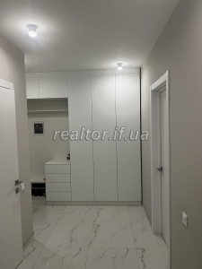 Prodazh_kvartyry_z_remontom_ta_meblyamy_po_vulytsi_Khmelnytskoho_23734_3_1745578446.jpeg