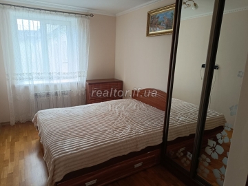 Prodazh_kvartyry_z_remontom_ta_meblyamy_v_novobudovi_po_vulytsi_Troleibusna_23932_14_1752056103.jpeg