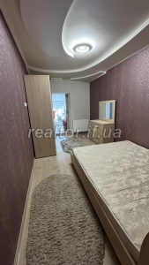 Prodazh_kvartyry_z_remontom_ta_meblyamy_v_tsentralnii_chastyni_mista__23696_5_1744618861.jpeg
