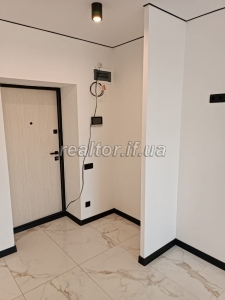 Prodazh_kvartyry_z_remontom_v_novobudovi_poruch_z_parkom_Shevchenka_23751_11_1746009600.jpeg