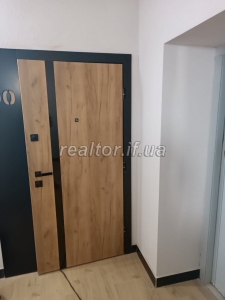 Prodazh_kvartyry_z_remontom_v_novobudovi_poruch_z_parkom_Shevchenka_23751_19_1746009601.jpeg