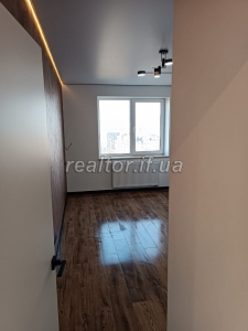 Prodazh_kvartyry_z_remontom_v_novobudovi_poruch_z_parkom_Shevchenka_23751_21_1746009601.jpeg