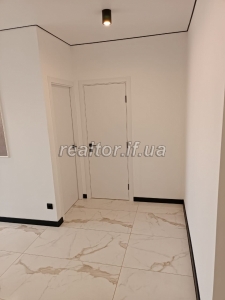 Prodazh_kvartyry_z_remontom_v_novobudovi_poruch_z_parkom_Shevchenka_23751_9_1746009600.jpeg