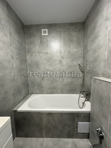 Prodazh_kvartyry_z_remontom_v_novomu_zhytlovomu_kompleksi_v_tsentralnii_chastyni_mista_23743_2_1745917044.jpeg