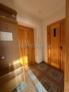 Prodazh_kvartyry_z_remontom_v_obzhytii_novobudovi_po_vulytsi_Tselevycha_-_mikroraion_Pasichna_23532_4_1737464353.jpeg