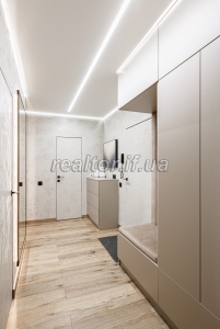 Prodazh_kvartyry_z_stylnym_dyzainerskym_yevroremontom_v_novomu_zhytlovomu_kompleksi__23738_21_1745834425.jpeg