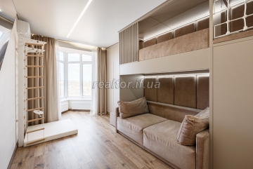 Prodazh_kvartyry_z_stylnym_dyzainerskym_yevroremontom_v_novomu_zhytlovomu_kompleksi__23738_2_1745834421.jpeg