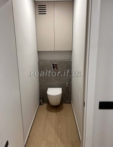 Prodazh_kvartyry_z_yevroremontom_po_vulytsi_Ivasyuka_poruch_torhovoho_tsentru_Arsen_23816_4_1747824748.jpeg