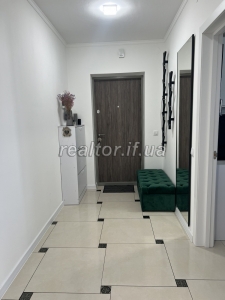 Prodazh_kvartyry_z_yevroremontom_ta_meblyamy_v_novobudovi_poruch_Arsenu_23711_2_1744789886.jpeg