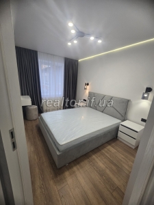 Prodazh_kvartyry_z_yevroremontom_ta_meblyamy_v_tsentri_mista_po_vulytsi_Melnyka_23779_15_1746781864.jpeg