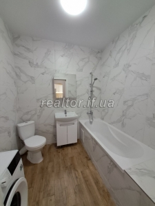 Prodazh_odnokimnatnoyi_kvartyry_velykoyi_ploshchi_v_novomu_zhytlovomu_kompleksi_poruch_miskoho_ozera_23750_9_1746006950.jpeg
