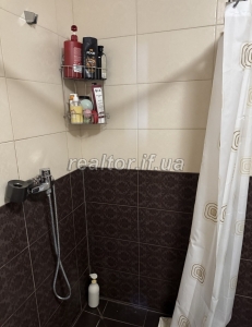 Prodazh_odnokimnatnoyi_kvartyry_z_remontom_ta_meblyamy_v_novobudovi_po_vulytsi_Konovaltsya_23886_7_1750325487.jpeg