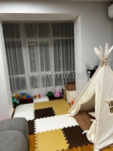 Prodazh_prostoroyi_kvartyry_v_novomu_zhytlovomu_kompleksi_po_vulytsi_Vysochana__23720_23_1745392581.jpeg