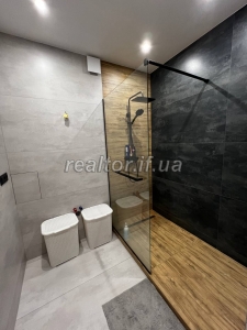Prodazh_prostoroyi_kvartyry_v_novomu_zhytlovomu_kompleksi_po_vulytsi_Vysochana__23720_30_1745392582.jpeg