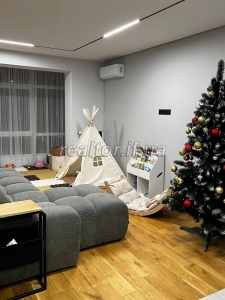 Prodazh_prostoroyi_kvartyry_v_novomu_zhytlovomu_kompleksi_po_vulytsi_Vysochana__23720_57_1745392587.jpeg