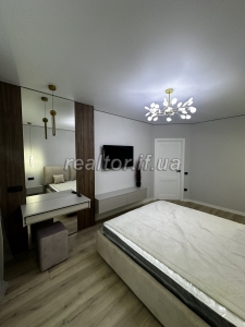 Prodazh_prostoroyi_kvartyry_z_avtorskym_yevroremontom_v_novomu_ta_suchasnomu_zhytlovomu_kompleksi_Family_Plaza_23705_7_1744711599.jpeg