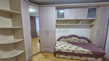 Prodazh_prostoroyi_kvartyry_z_meblyamy_ta_tekhnikoyu_po_vulytsi_Pasichna_23722_3_1745401011.jpeg