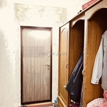 Prodazh_prostoroyi_kvartyry_z_remontom_ta_indyvidualnym_opalennyam_po_vulytsi_24_serpnya_23797_12_1747386104.jpeg
