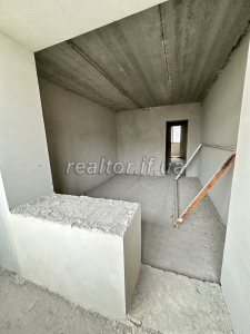 Prodazh_prostoroyi_zdanoyi_3_kimnatnoyi_kvartyry_v_mikroraioni_Pasichna_23677_3_1742996903.jpeg