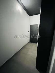 Prodazh_shykarnoyi_kvartyry_v_ZhK_Parus_na_berezi_miskoho_ozera_z_dyzain_proyektom_22694_4_1698323771.jpeg