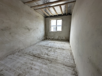Prodazh_taunkhausa_v_seli_Vovchynets_po_vulytsi_Patriarkha_Volodymyra_23594_4_1749741043.jpeg