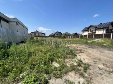 Sale of a plot of land for construction in Vovchintsi on Heroiv Upa Street