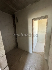 Prostora_i_svitla_kvartyra_v_samomu_tsentri_mista_23002_3_1714479260.jpeg