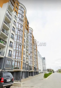 Spacious apartment with large panoramic windows in the residential complex Park Alley
