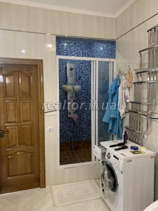 Rozkishna_2-kimnatna_kvartyra_z_dyzainerskym_remontom_u_prestyzhnomu_raioni_23274_2_1725975475.jpeg