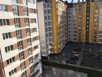 Сучасна квартира з якісним ремонтом в надійного будівельника по вулиці Стуса