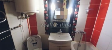 Tepla_ta_zatyshna_odnokimnatna_kvartyra_bilya_TRTs_Metro_23582_25_1740052873.jpeg