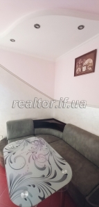 Tepla_ta_zatyshna_odnokimnatna_kvartyra_bilya_TRTs_Metro_23582_5_1740052868.jpeg