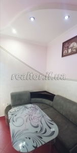 Tepla_ta_zatyshna_odnokimnatna_kvartyra_bilya_TRTs_Metro_23582_7_1740052868.jpeg