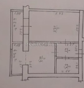 Dringend große Einzimmerwohnung in einem übergebenen und bewohnten Neubau